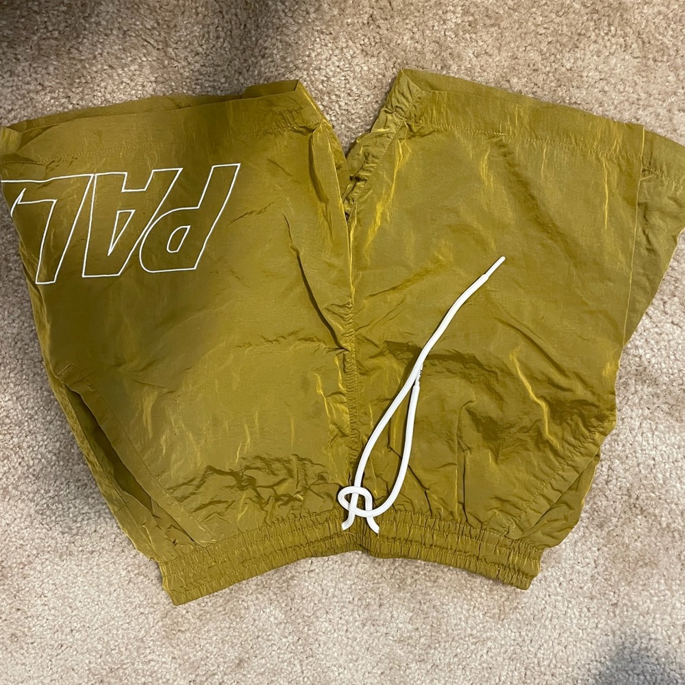 PALACE trunks